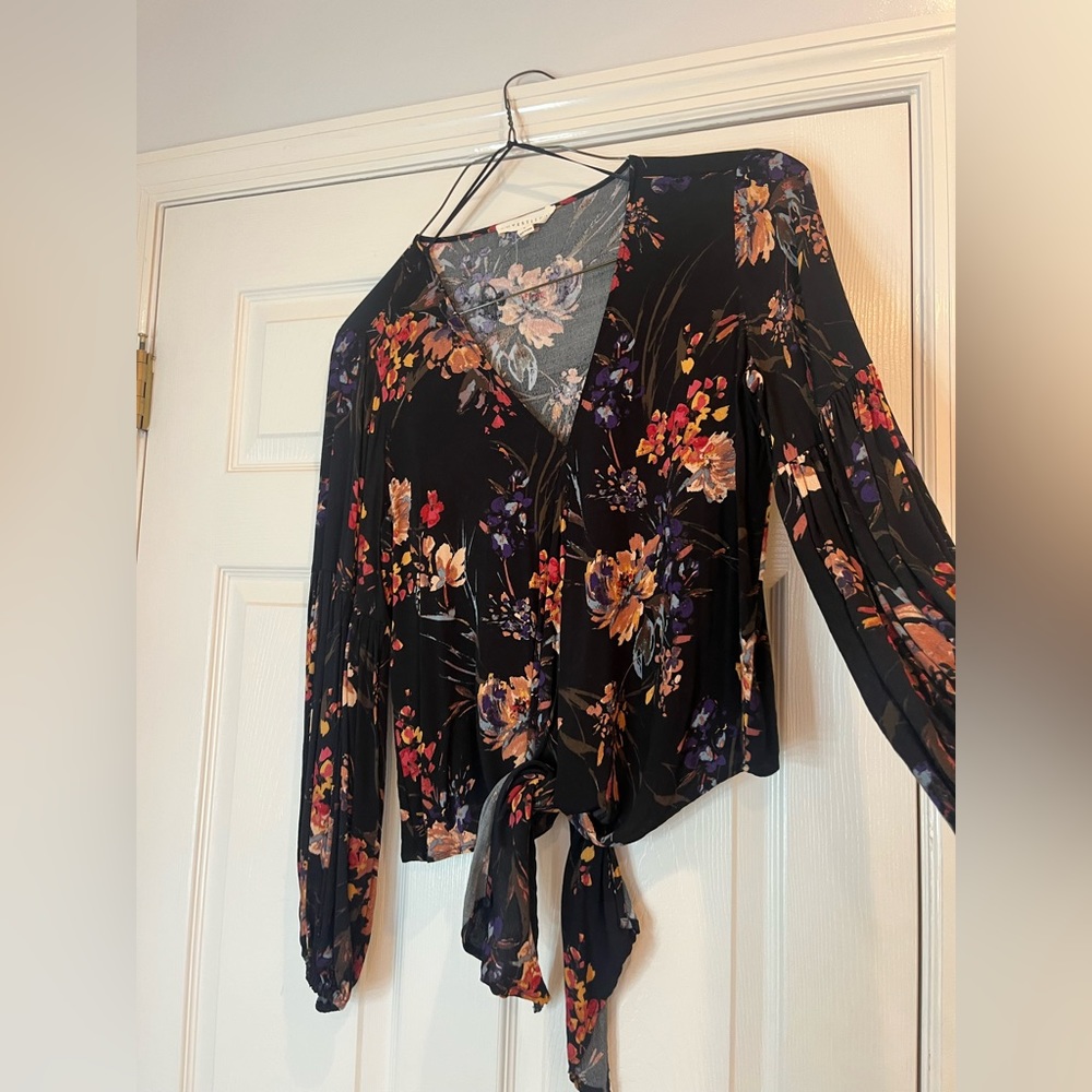 LOVESTITCH flowered long sleeve top